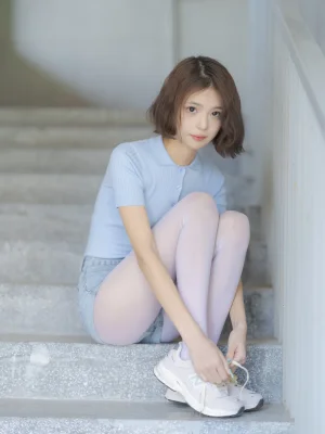 森萝财团《媛媛-001》主题写真：59张全套美图，含1个视频