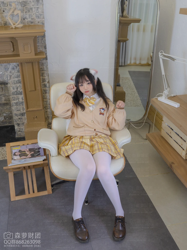 森萝财团《亿清-01》主题写真：68张全套美图，含1个视频