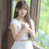 森萝财团《晴涩-01E》主题写真：109张全套美图，含1个视频