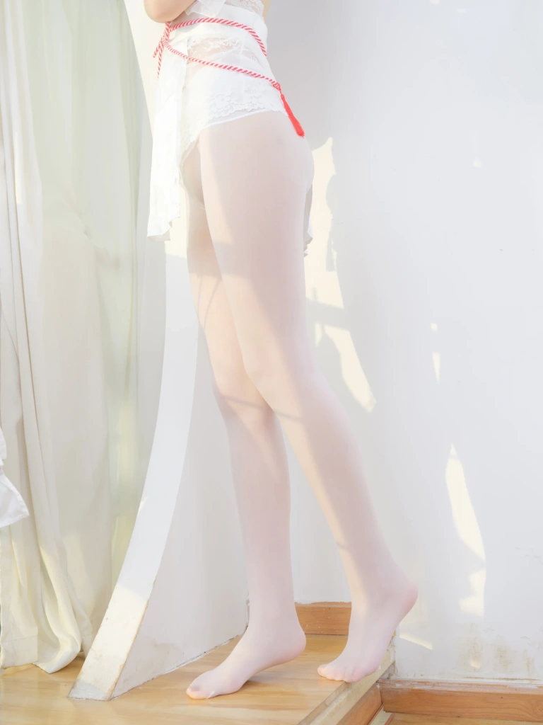 森萝财团《蜃楼-02E 4K》主题写真：104张全套美图，含1个视频