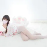 森萝财团《春雪-03E 4K》主题写真：112张全套美图，含2个视频