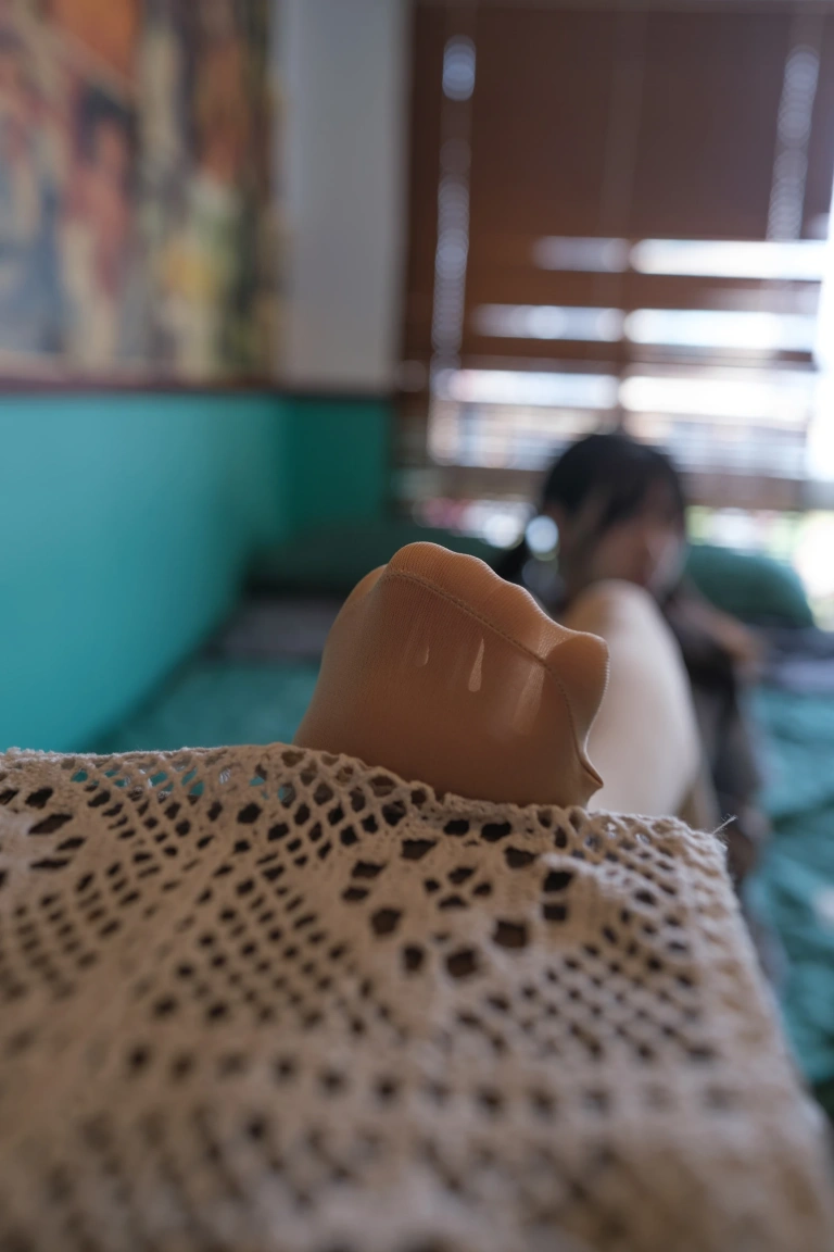 森萝财团《雏菊-05》主题写真：109张全套美图，含1个视频