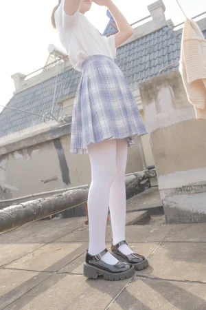 森萝财团《月下-05》主题写真：74张全套美图，含1个视频