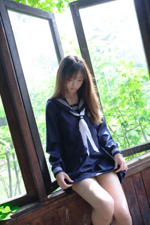 稚乖画册 晴空-08 夜夜《稚乖画册 生煎团团-01》主题写真：70张全套美图，含1个视频