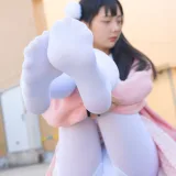 稚乖画册 晴空-08 夜夜《稚乖画册 晴空-06 夜夜 天台粉裙》主题写真：82张全套美图