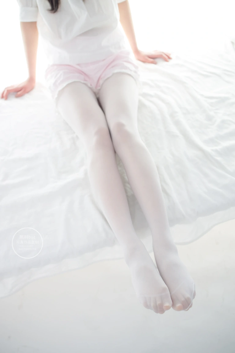 森萝财团《有料-23》主题写真：53张全套美图，含1个视频