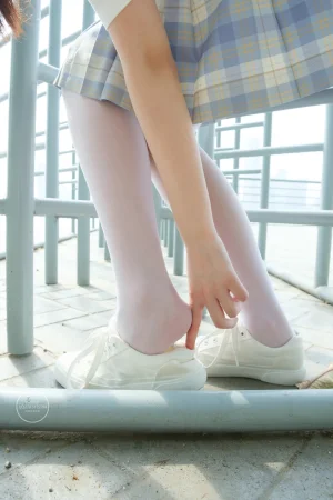 森萝财团《有料-46》主题写真：85张全套美图