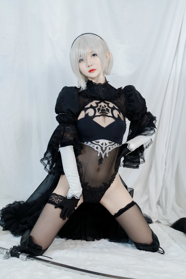 51酱《2B黑婚纱》主题写真：53张全套美图，含2个视频