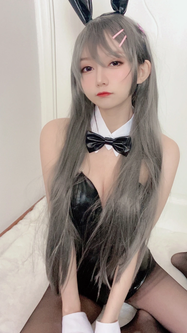51酱《樱岛麻衣》主题写真：40张全套美图，含1个视频
