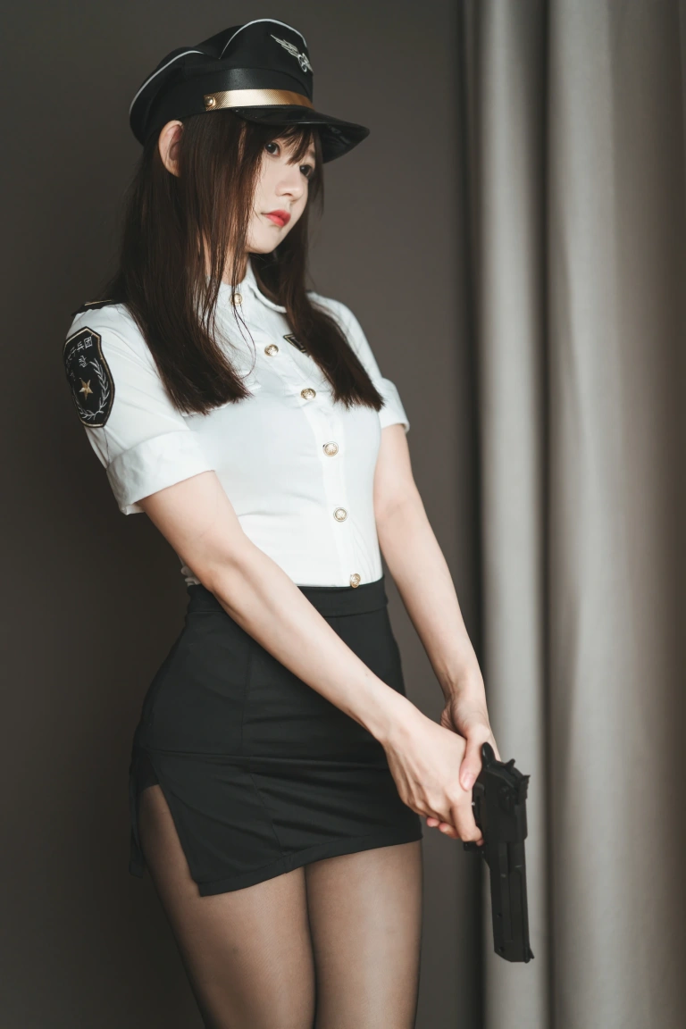 51酱《九月制服》主题写真：71张全套美图