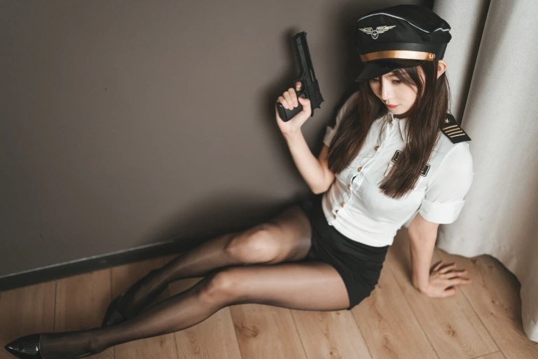 51酱《九月制服》主题写真：71张全套美图