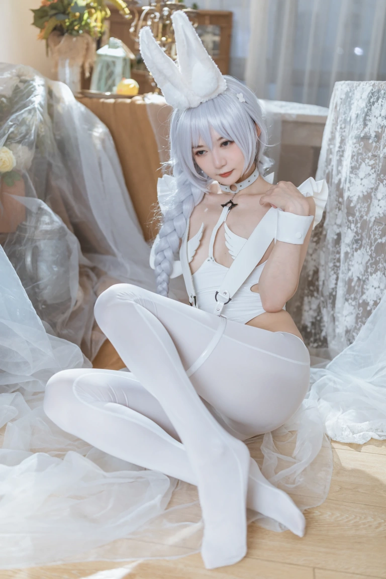 51酱《碧蓝航线·恶毒》主题写真：24张全套美图