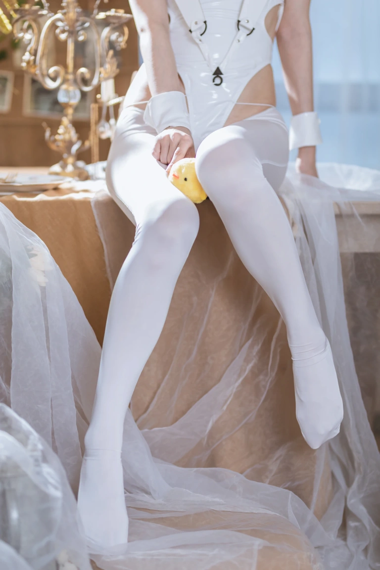 51酱《碧蓝航线·恶毒》主题写真：24张全套美图