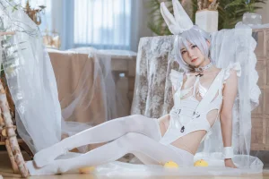 51酱《碧蓝航线·恶毒》主题写真：24张全套美图