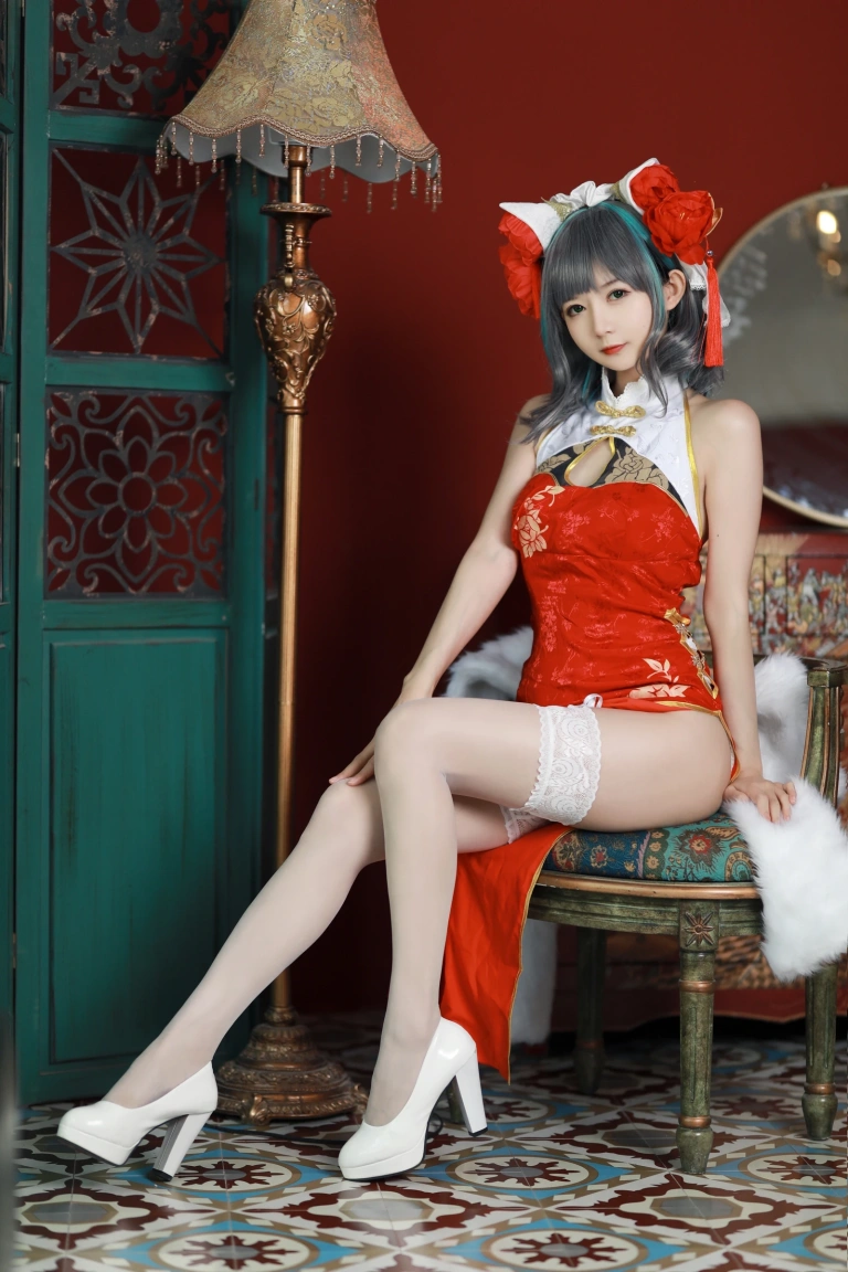 51酱《碧蓝航线 柴郡新春旗袍》主题写真：12张全套美图
