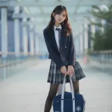 51酱《2023年02月真爱粉》主题写真：68张全套美图，含6个视频