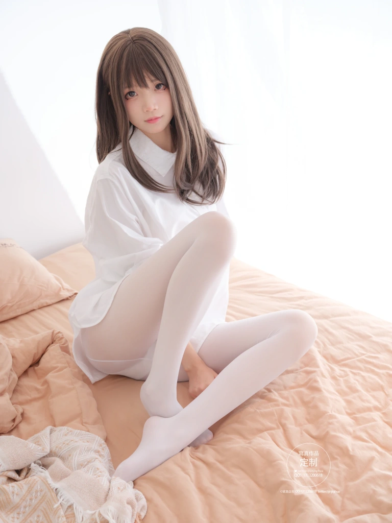 紧急企划《001》主题写真：50张全套美图