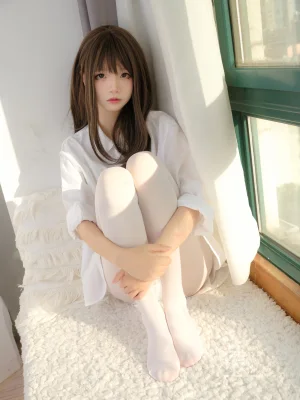 紧急企划《001》主题写真：50张全套美图