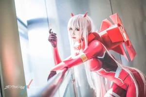 三度_69《DARLING in the FRANXX》主题写真：16张全套美图