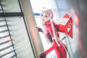三度_69《DARLING in the FRANXX》主题写真：16张全套美图
