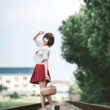 三度_69《JK红裙》主题写真：11张全套美图