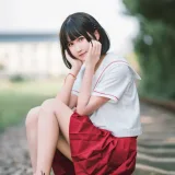 三度_69《JK红裙》主题写真：11张全套美图