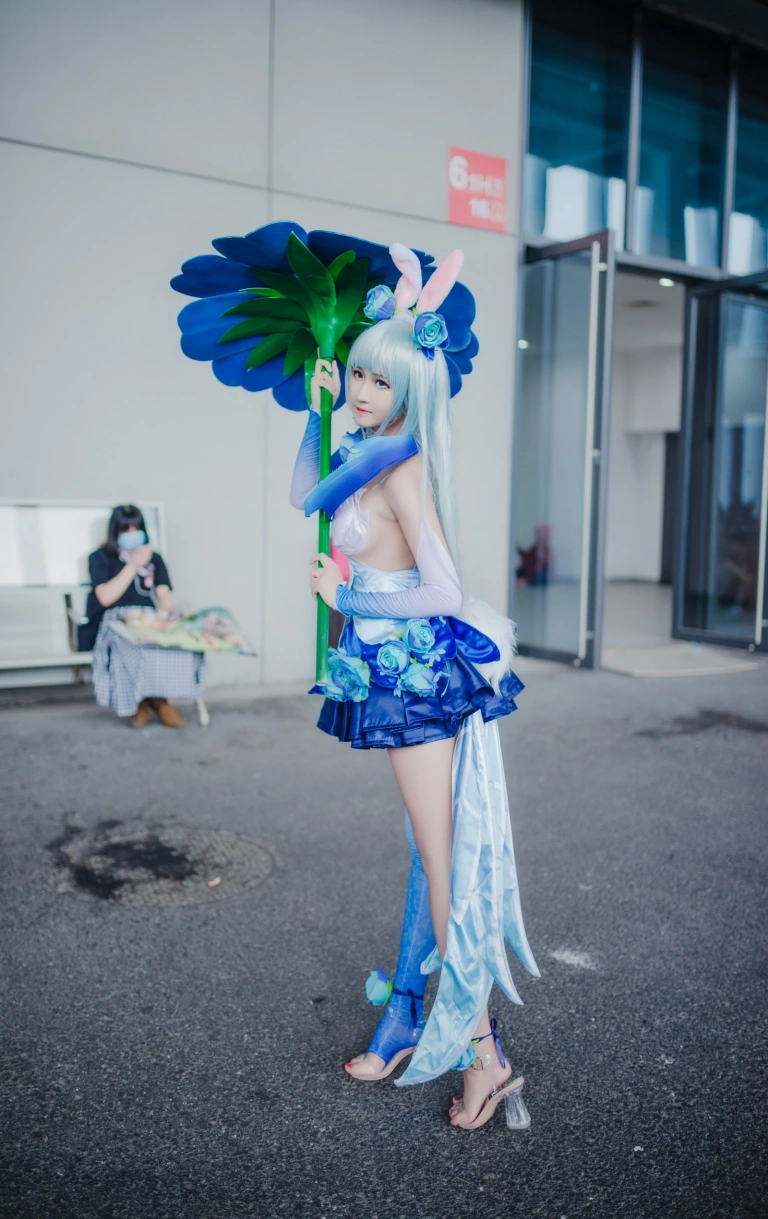 三度_69《花间舞公孙离》主题写真：18张全套美图