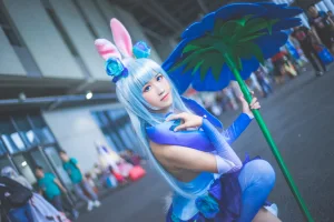 三度_69《花间舞公孙离》主题写真：18张全套美图