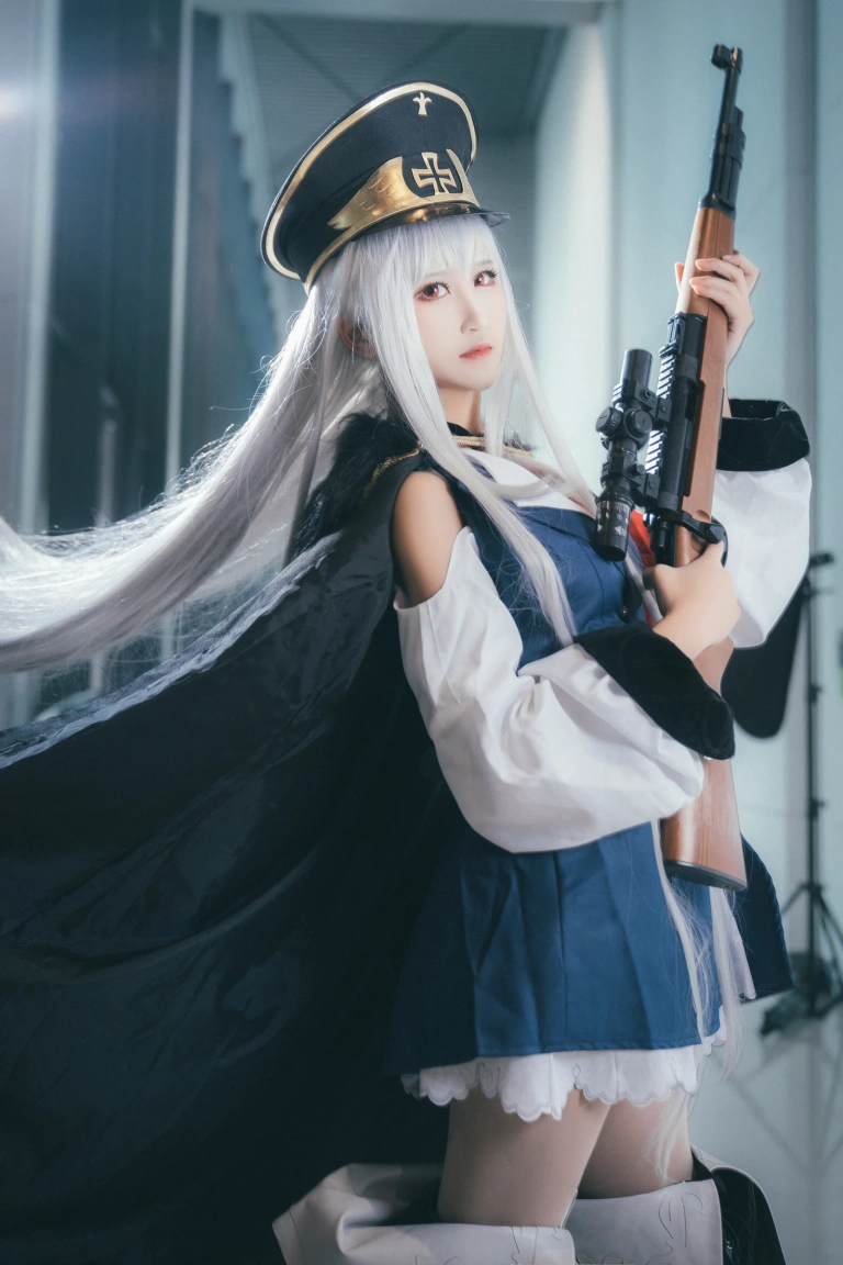 三度_69《少女前线》主题写真：9张全套美图