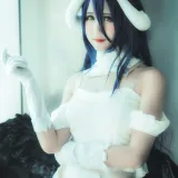 三度_69《雅儿贝德》主题写真：9张全套美图