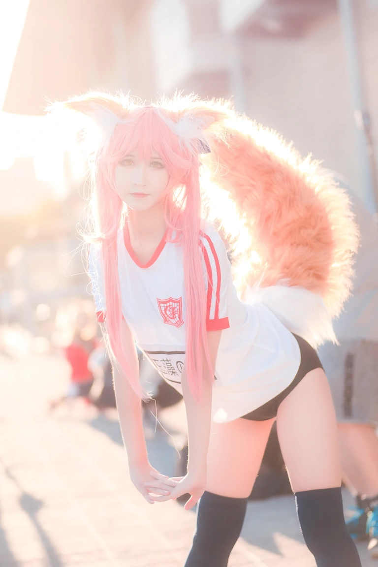 三度_69《玉藻前 运动装》主题写真：9张全套美图