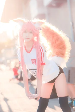 三度_69《玉藻前 运动装》主题写真：9张全套美图