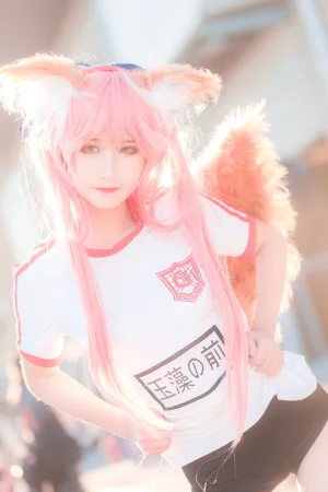 三度_69《玉藻前 运动装》主题写真：9张全套美图