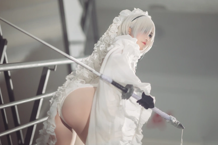 三度_69《2B 自拍》主题写真：27张全套美图