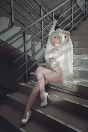 三度_69《2B 自拍》主题写真：27张全套美图