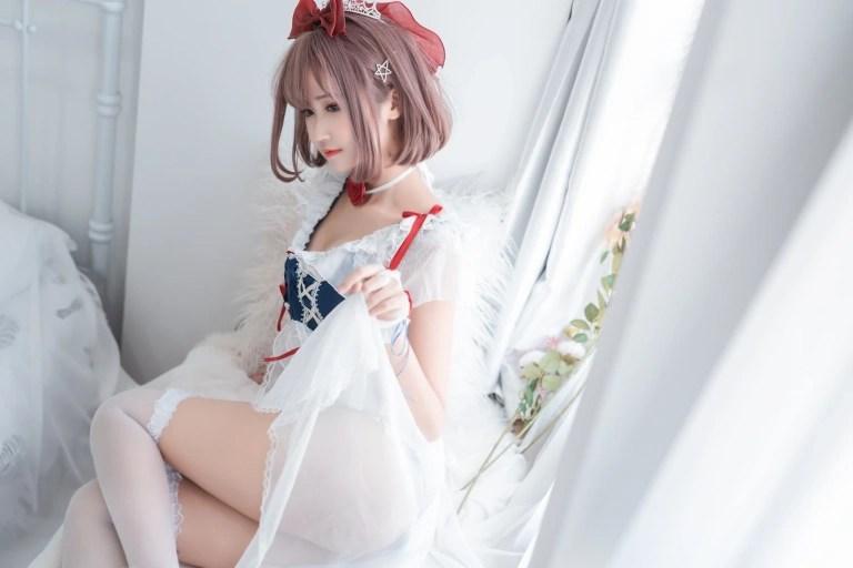 三度_69《白雪姬》主题写真：41张全套美图，含3个视频
