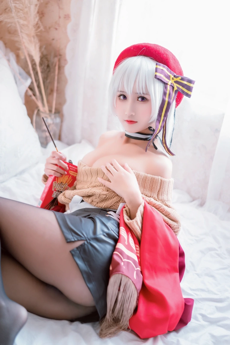 三度_69《贝尔法斯特》主题写真：19张全套美图