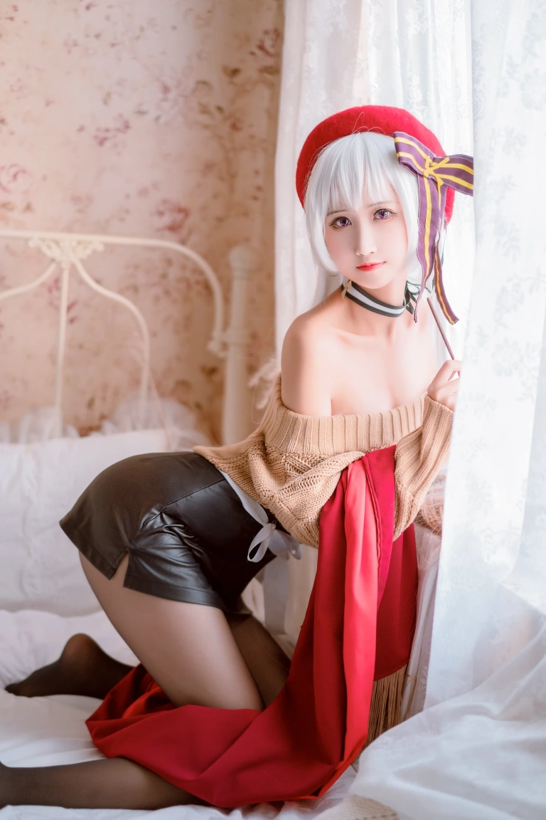 三度_69《贝尔法斯特》主题写真：19张全套美图