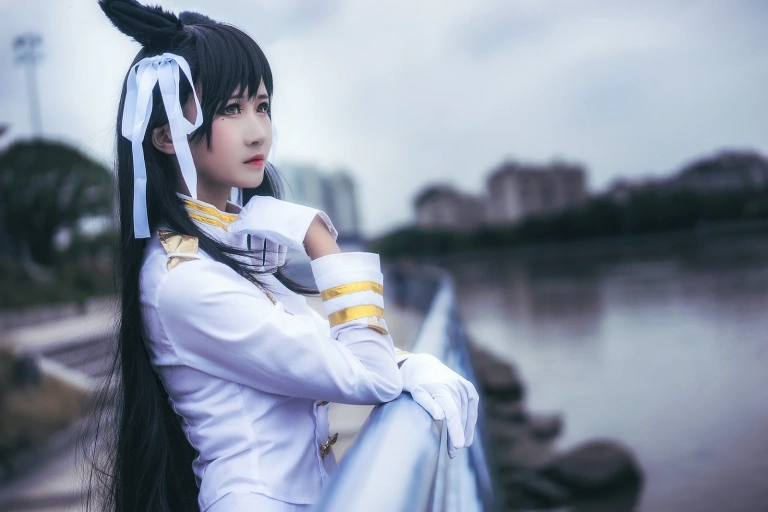 三度_69《碧蓝航线》主题写真：34张全套美图