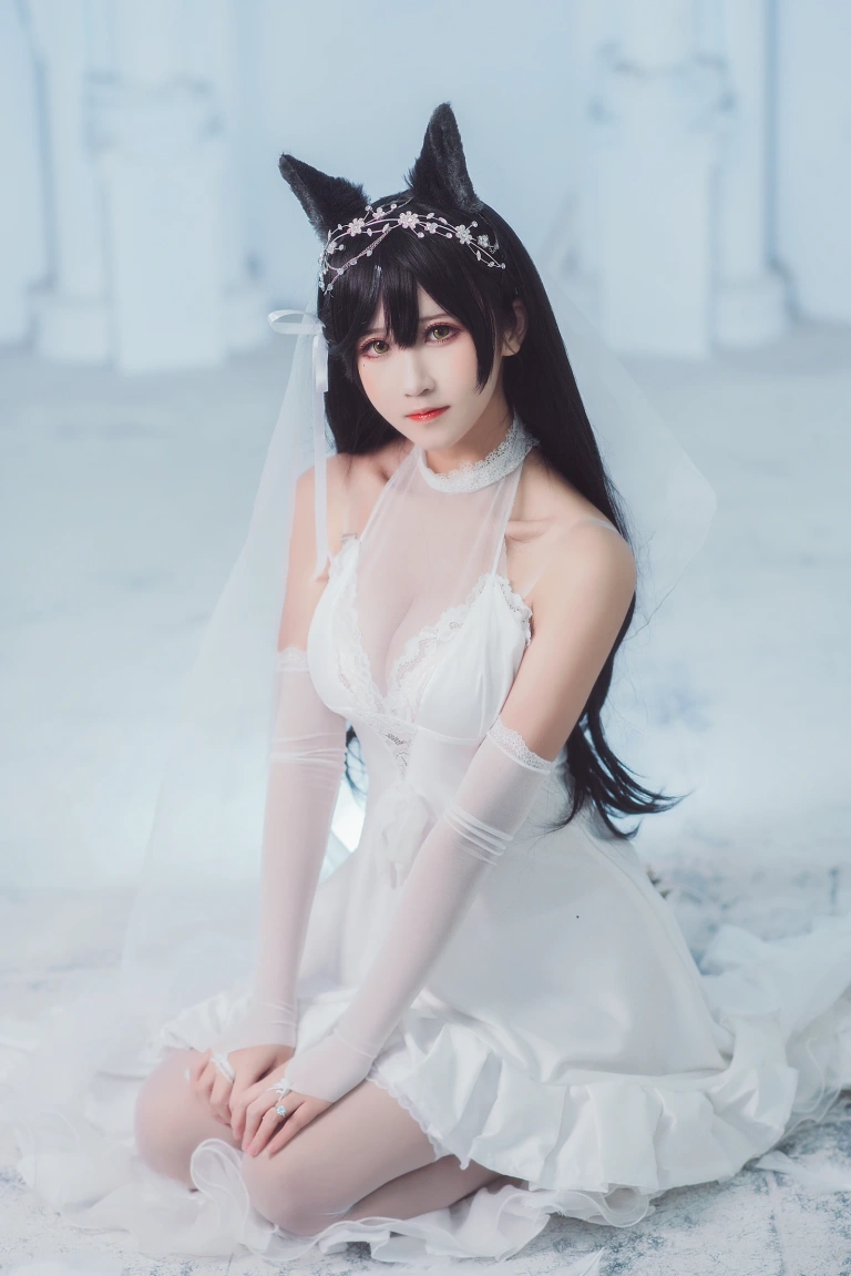 三度_69《碧蓝航线 犬》主题写真：22张全套美图