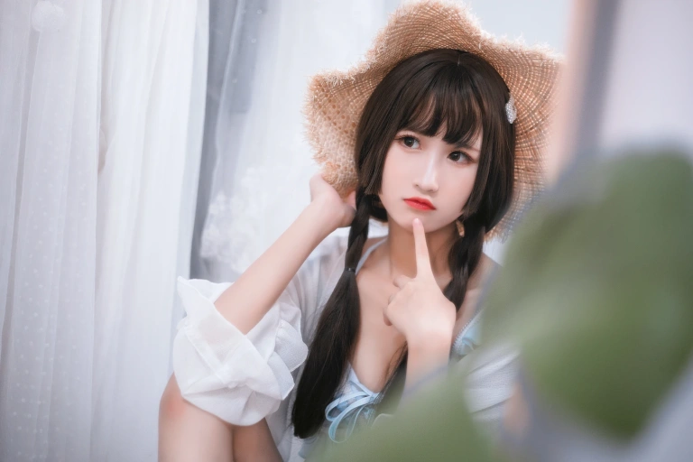 三度_69《房间里的夏天》主题写真：42张全套美图