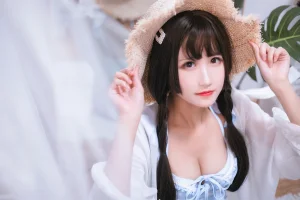 三度_69《房间里的夏天》主题写真：42张全套美图