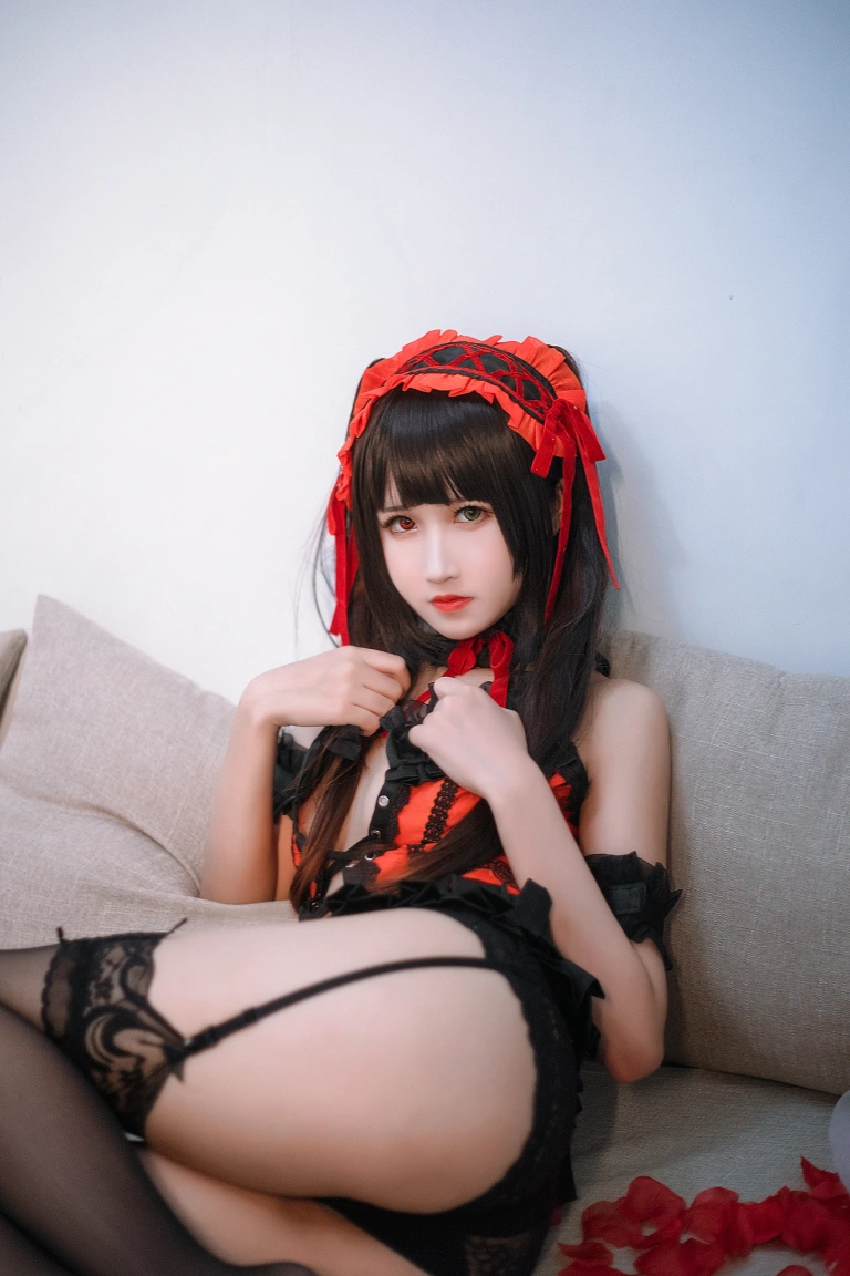 三度_69《狂三睡衣》主题写真：40张全套美图