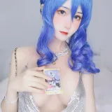 三度_69《圣路易斯》主题写真：10张全套美图