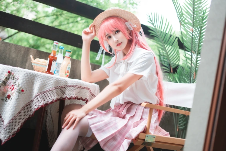 三度_69《双面恋人》主题写真：36张全套美图，含1个视频