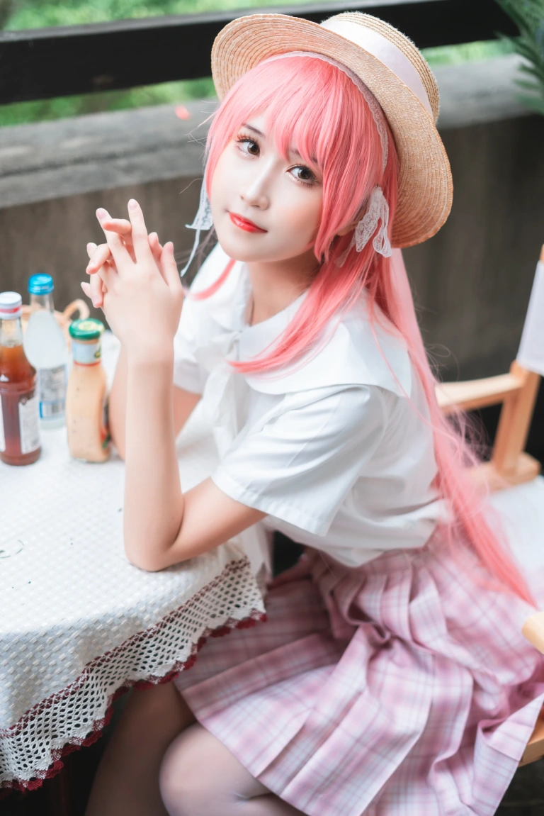 三度_69《双面恋人》主题写真：36张全套美图，含1个视频