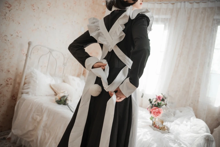 三度_69《兔耳女仆》主题写真：36张全套美图
