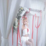 三度_69《亚斯娜》主题写真：40张全套美图
