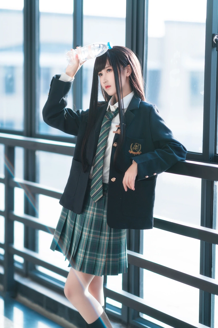 三度_69《森林来信JK》主题写真：15张全套美图