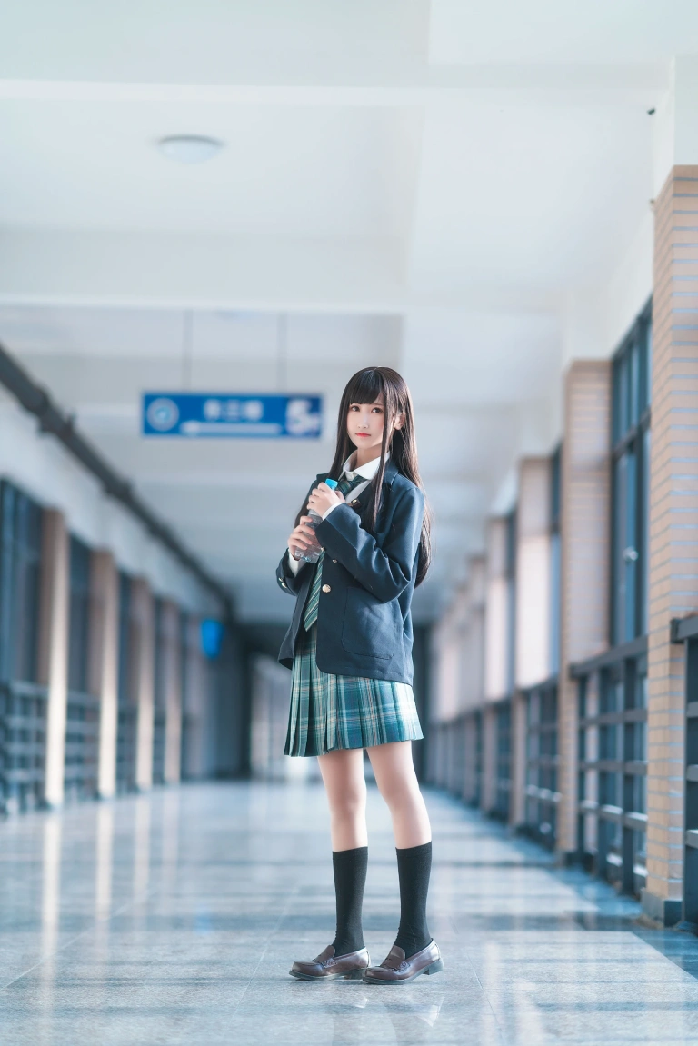 三度_69《森林来信JK》主题写真：15张全套美图